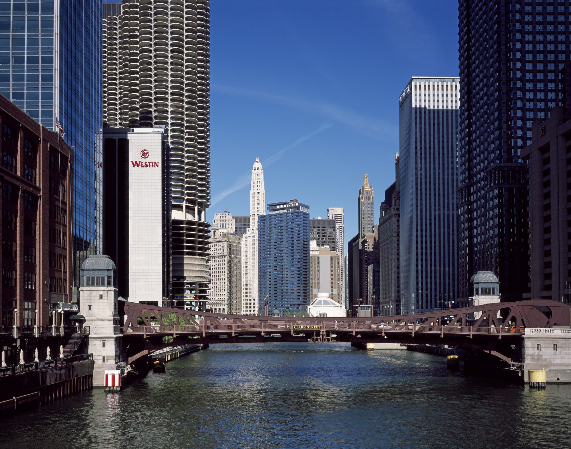 The Chicago River running through downtown Chicago